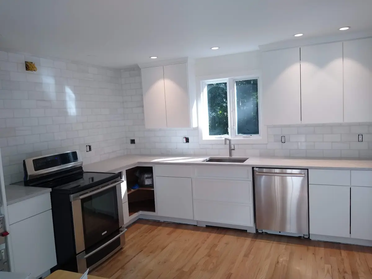 How to Measure Your Backsplash (and How Much Tile to Buy)